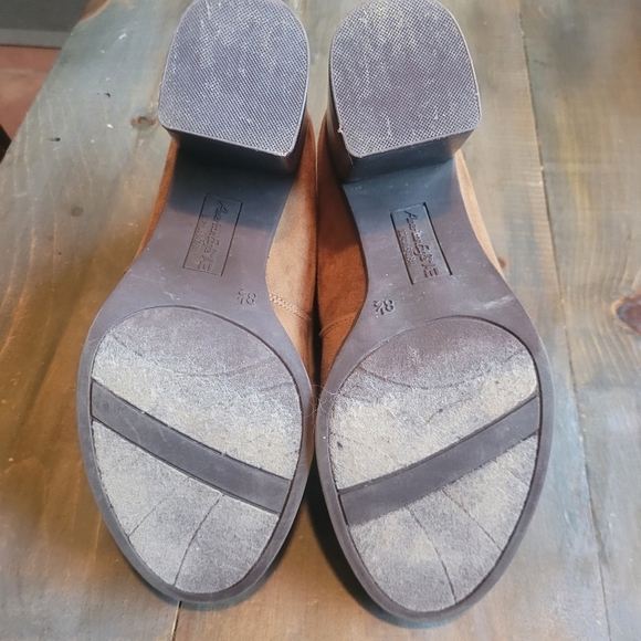 American Eagle Ankle Boots Size 8 1/2 - Picture 4 of 7